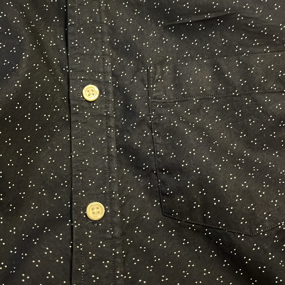Banana Republic Untucked Fit Shirt - Picture 3 of 3